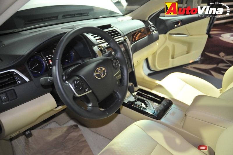 Ngắm chi tiết Toyota Camry 2015 vừa ra mắt - ảnh 11