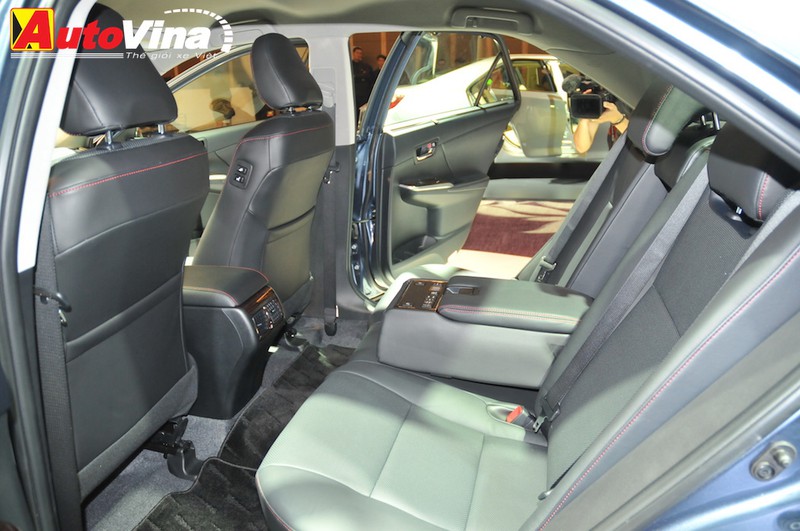 Ngắm chi tiết Toyota Camry 2015 vừa ra mắt - ảnh 16