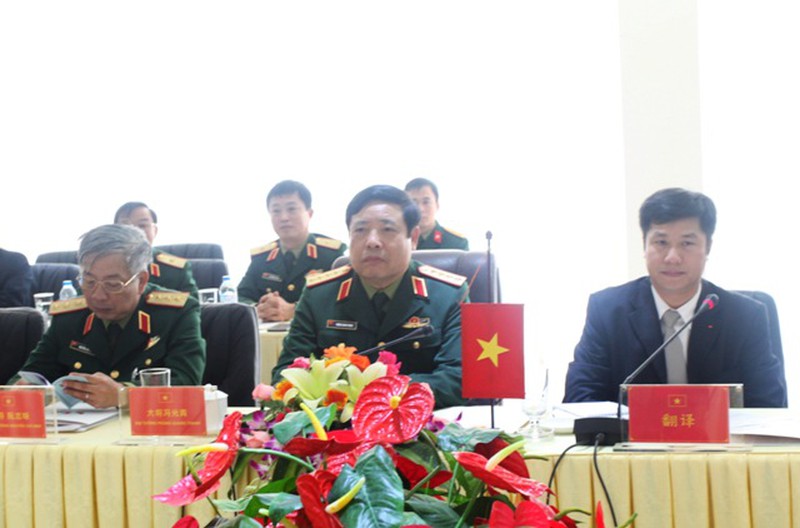 Hình ảnh đặc biệt lãnh đạo quân đội VN - TQ gặp nhau tại biên giới - ảnh 11