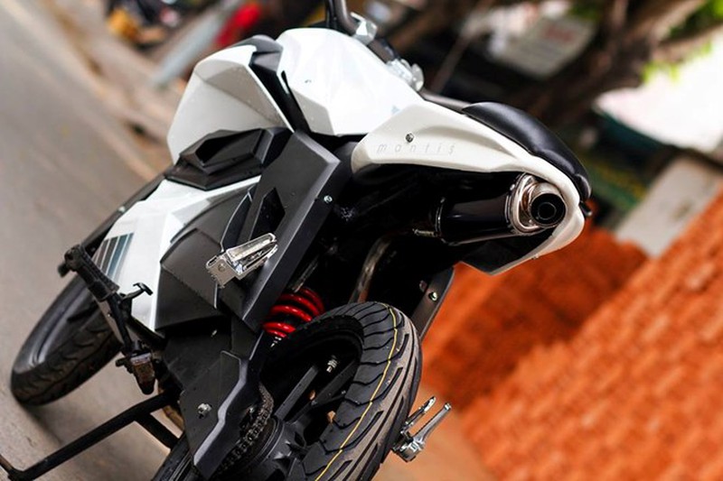 Honda Win 100 biến hình không tưởng - ảnh 6