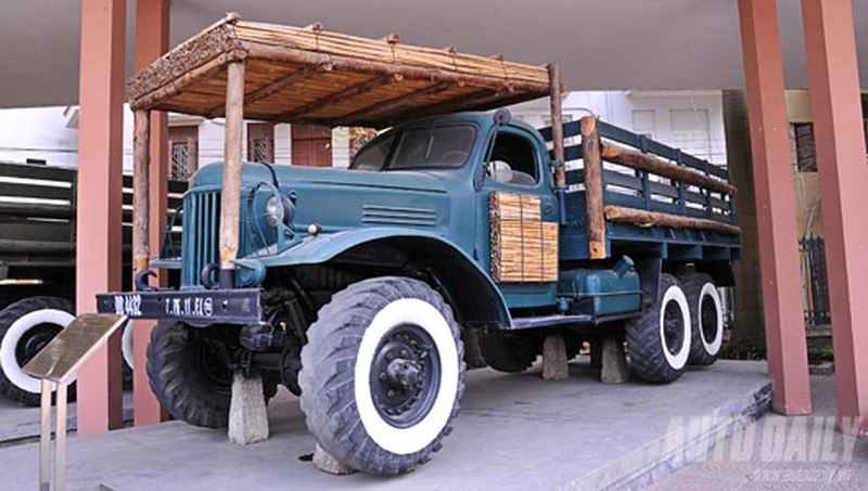 Zil 157 – Chiếc xe