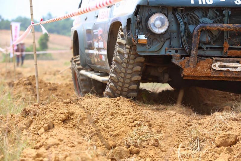 Hình ảnh hiếm có trong ngày thi đấu lầy lội của xe địa hình tại VOC 2015 - ảnh 6