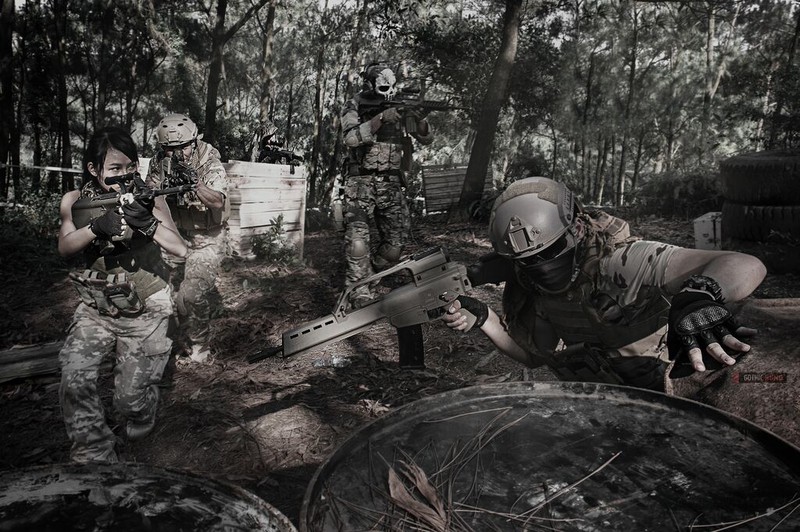 Cận cảnh trang phục, vũ khí trong phim hành động VN theo phong cách Holywood - ảnh 10