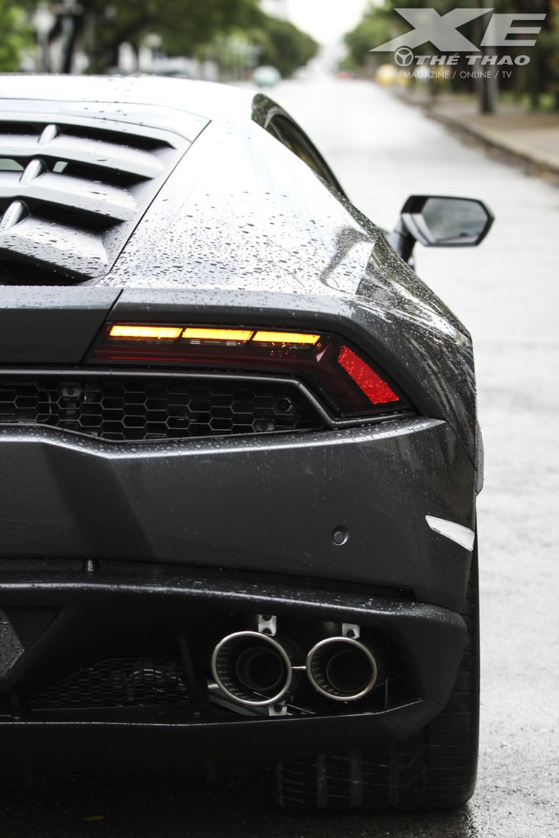 Chi tiết xe Lamboghini Huracan giá 16 tỷ về tay