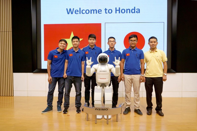 Xe 'Cánh Gió' của Honda VN đạt thành tích đi được 1.426,11 km/lít xăng - ảnh 1
