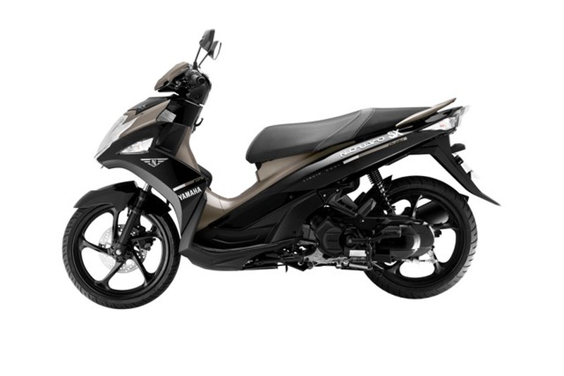Yamaha ra mắt xe Nouvo Fi với mẫu tem và sơn mới - ảnh 11