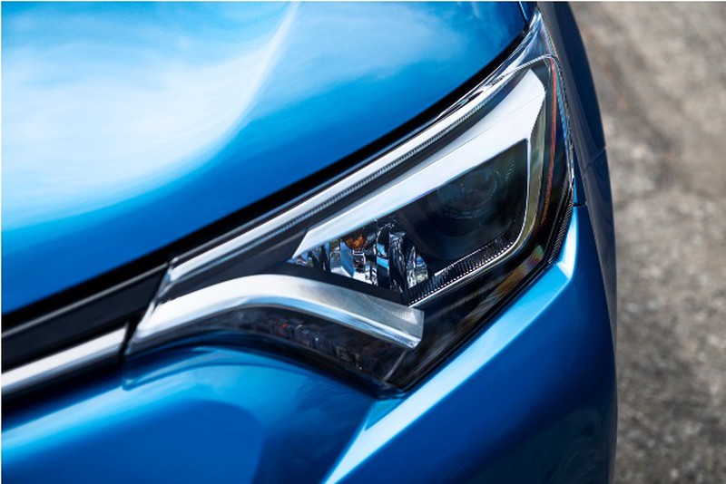 Toyota RAV4 2016, chiếc xe 'hứa hẹn' qua mặt Honda CR-V - ảnh 11