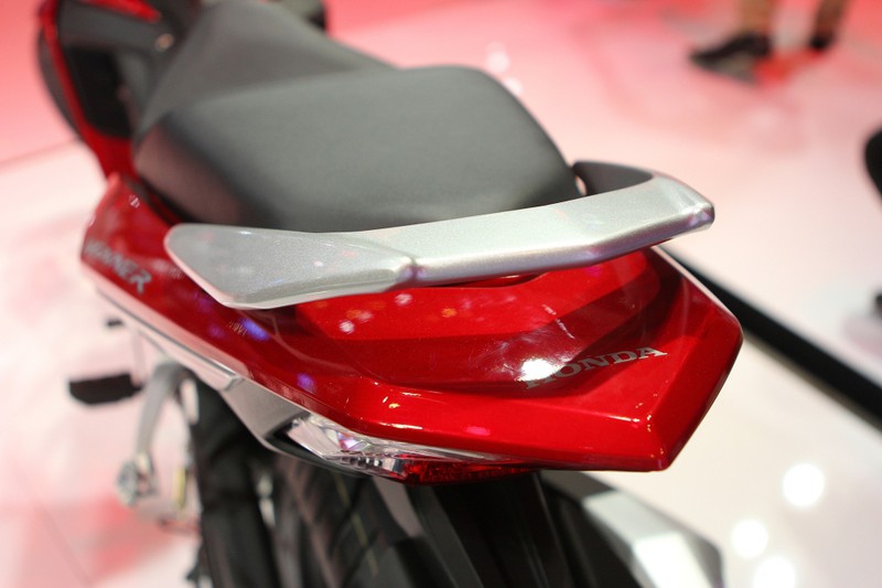 Đánh giá chi tiết và hình ảnh Honda Winner 150 - ảnh 8