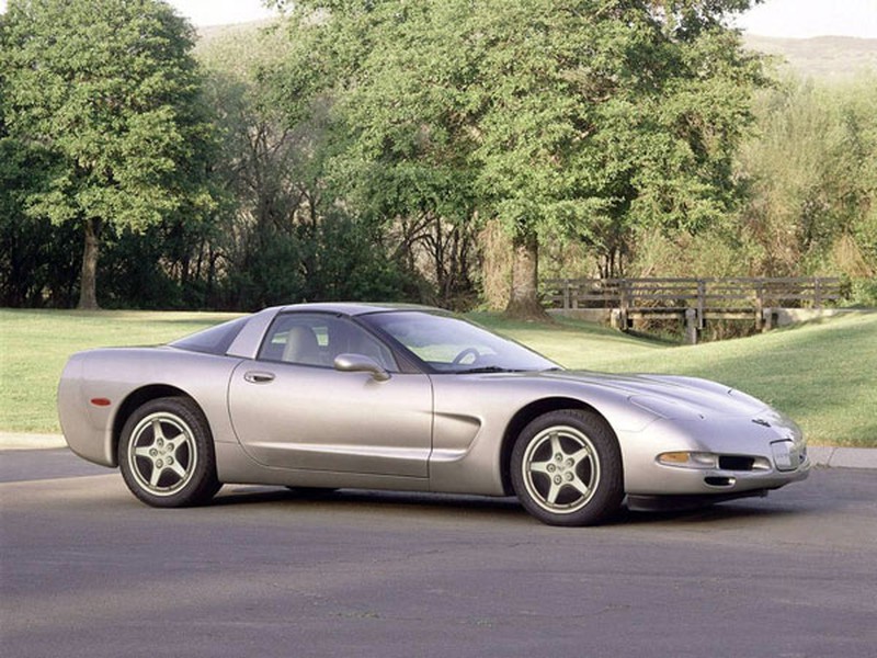 Top 10 chiếc xe thể thao đáng mua có giá dưới 10 nghìn USD tại Mỹ - ảnh 2