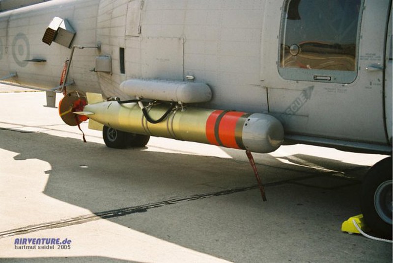 Trực thăng săn tàu ngầm và thủy lôi tác chiến trên biển ra sao? - ảnh 8