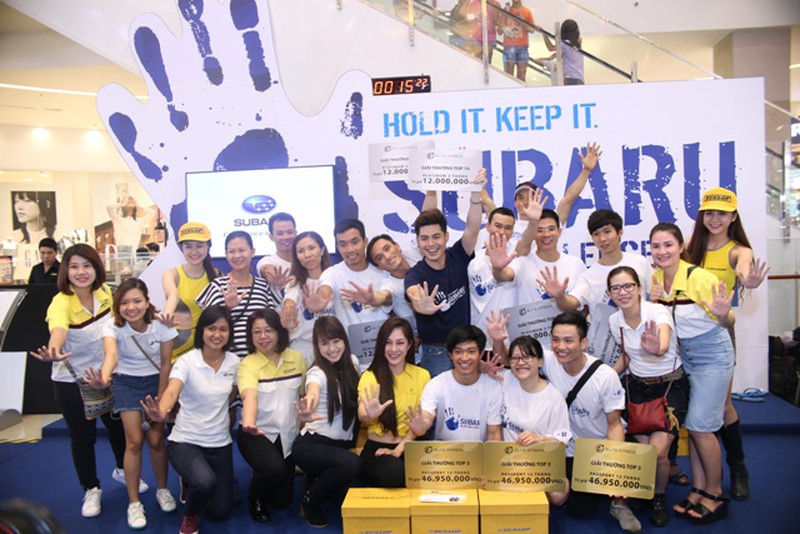 Hình ảnh hài hước tại cuộc thi 'sờ' xe Subaru Palm Challenge Việt Nam 2016 - ảnh 8