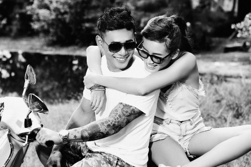 Pông Chuẩn và bộ ảnh đầy lãng mạn bên xe Vespa - ảnh 6