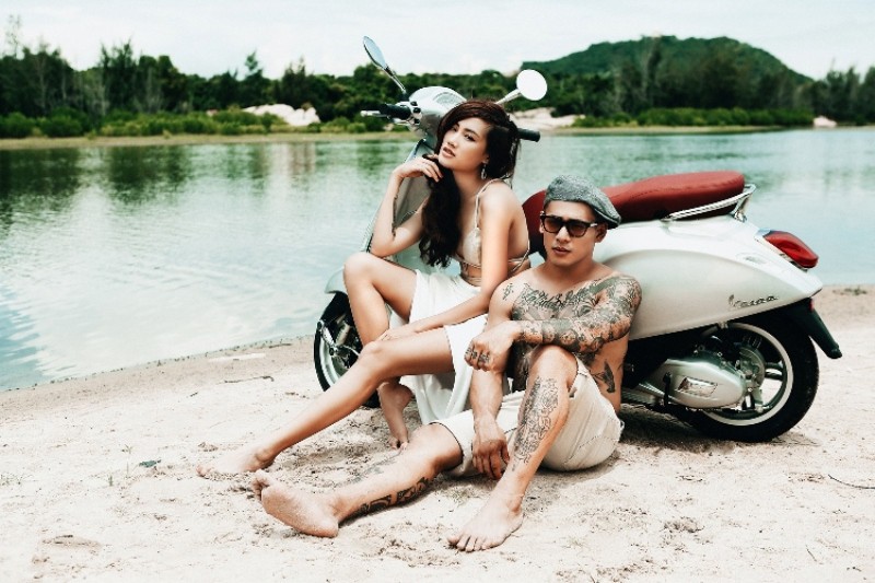Pông Chuẩn và bộ ảnh đầy lãng mạn bên xe Vespa - ảnh 2