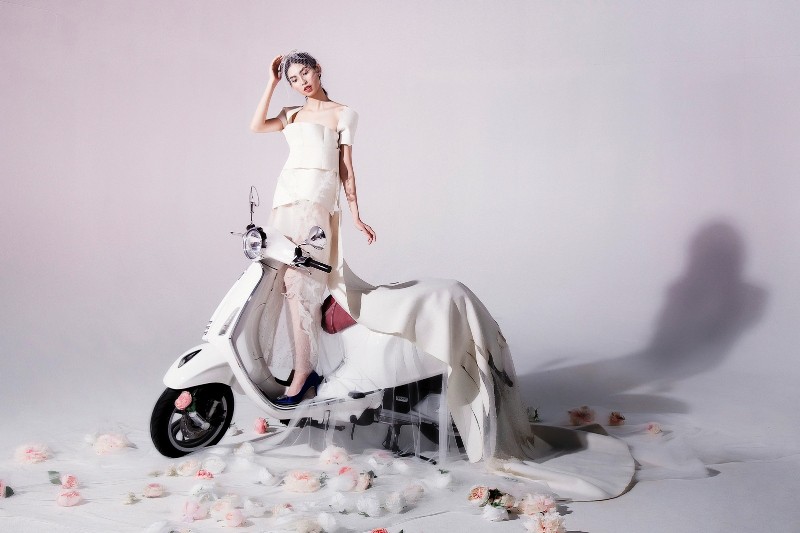 Ấn tượng bộ ảnh của Lâm Thúy Nhàn với xe Vespa - ảnh 6