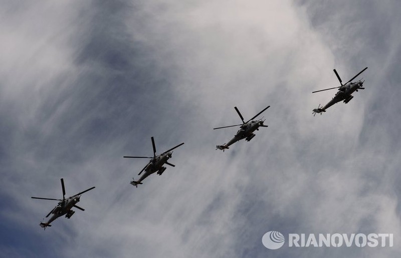 Xem Nga khoe dàn vũ khí khủng trong lễ kỷ niệm Ngày Chiến thắng 9/5 - ảnh 17