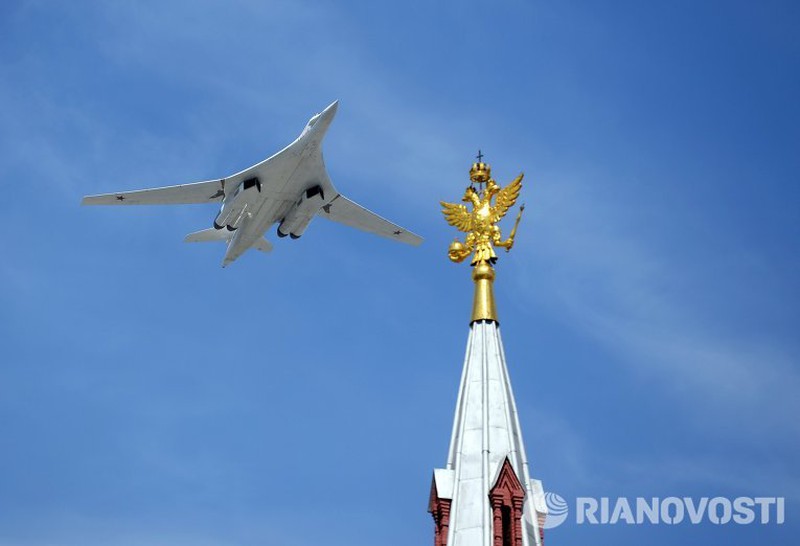 Xem Nga khoe dàn vũ khí khủng trong lễ kỷ niệm Ngày Chiến thắng 9/5 - ảnh 21