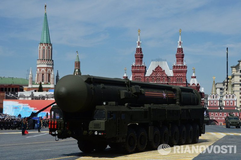 Xem Nga khoe dàn vũ khí khủng trong lễ kỷ niệm Ngày Chiến thắng 9/5 - ảnh 9