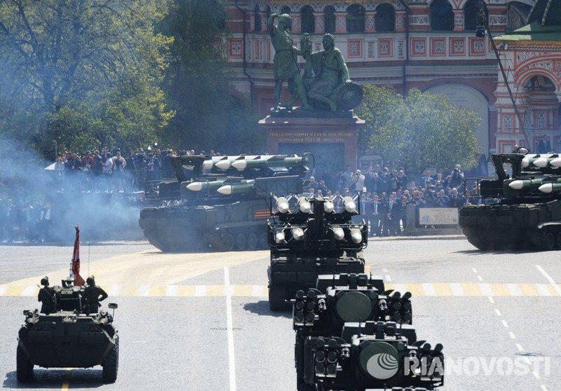 Xem Nga khoe dàn vũ khí khủng trong lễ kỷ niệm Ngày Chiến thắng 9/5 - ảnh 12