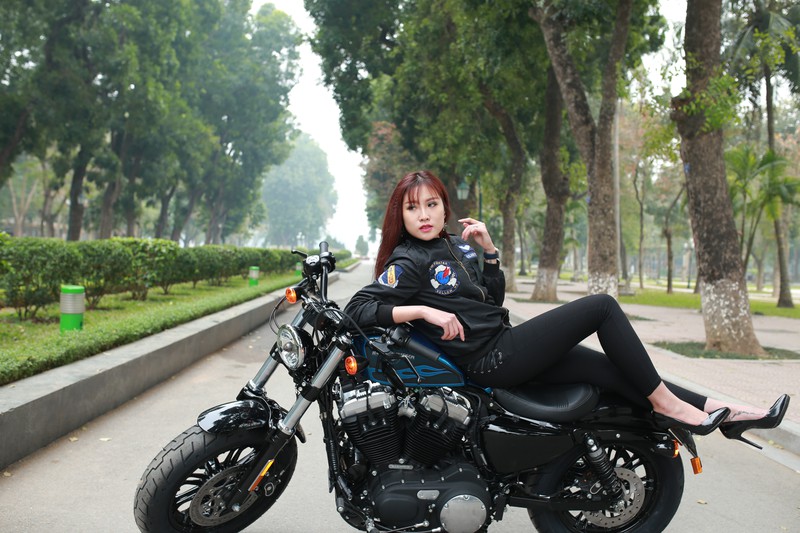 Ngắm người đẹp bên Harley 48 2016 - ảnh 10