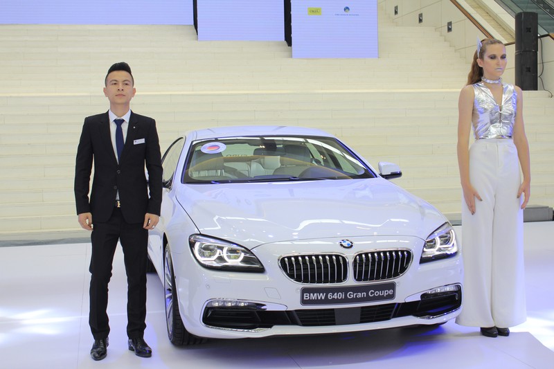Ngày cuối xem gì tại triển lãm BMW World Vietnam 2016 ở Hà Nội - ảnh 6
