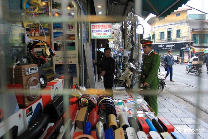 Giám đốc Công an Hà Nội: Dẹp vỉa hè có cứng nhắc, gây phản ứng - ảnh 1