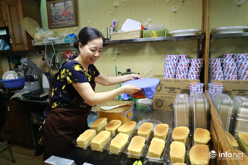 Chuyện khởi nghiệp ở tuổi xế chiều của bà chủ tiệm bánh