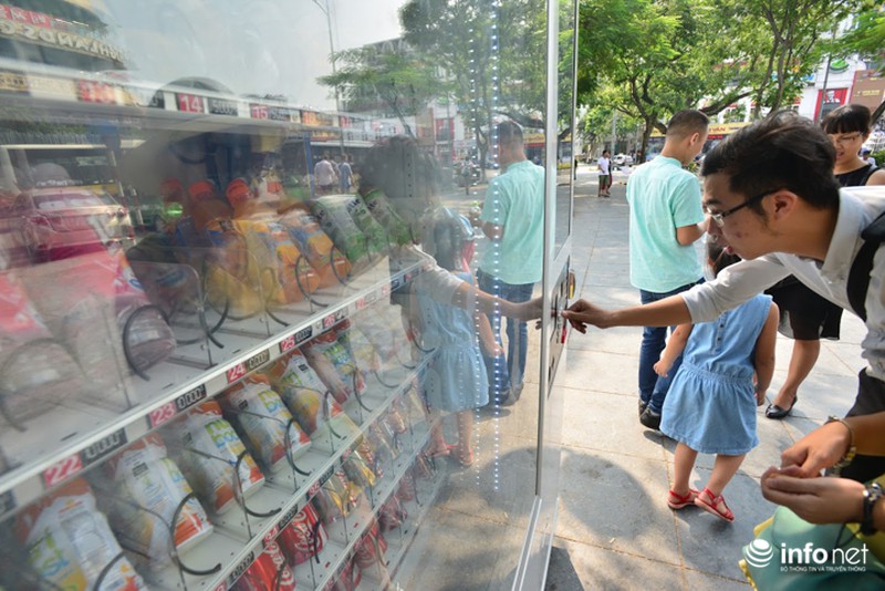 Muôn kiểu tránh nóng của người Hà Nội - ảnh 5