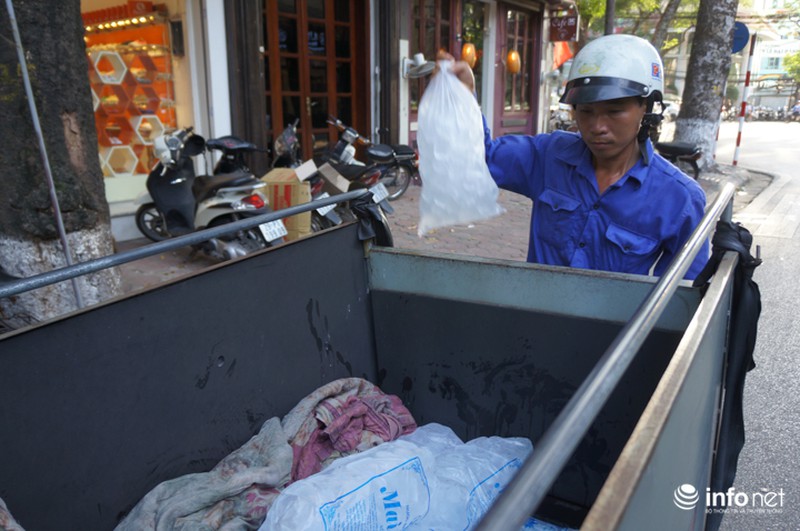 Muôn kiểu tránh nóng của người Hà Nội - ảnh 10