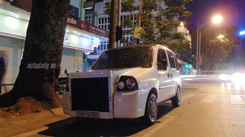 Biến xe 'đồng nát' thành 'siêu xe': Thán phục thợ Việt