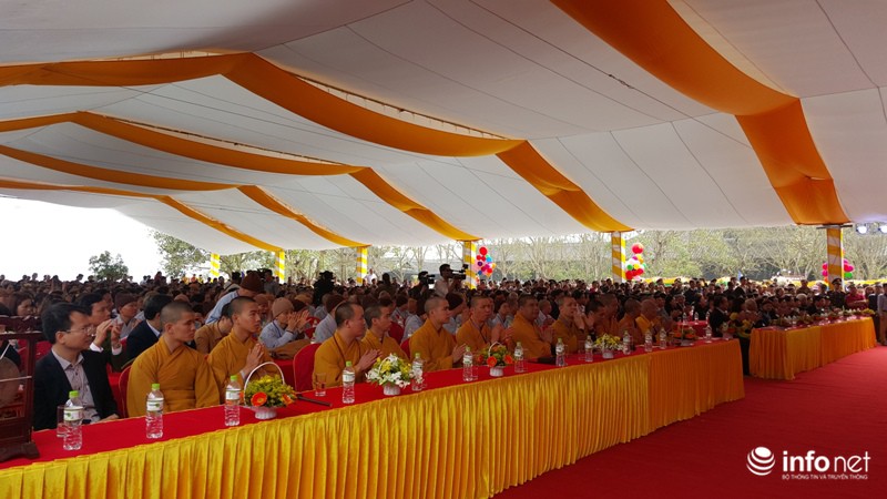 Chùa Bái Đính chính thức khai hội Xuân 2017 - ảnh 4