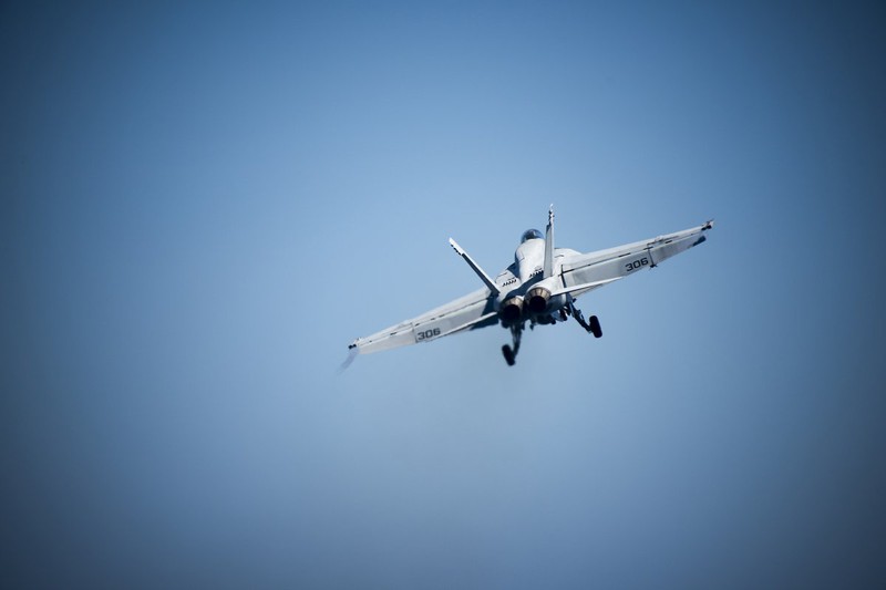 Chùm ảnh: Hải quân Mỹ phô trương sức mạnh quân sự trên Biển Đông - ảnh 6