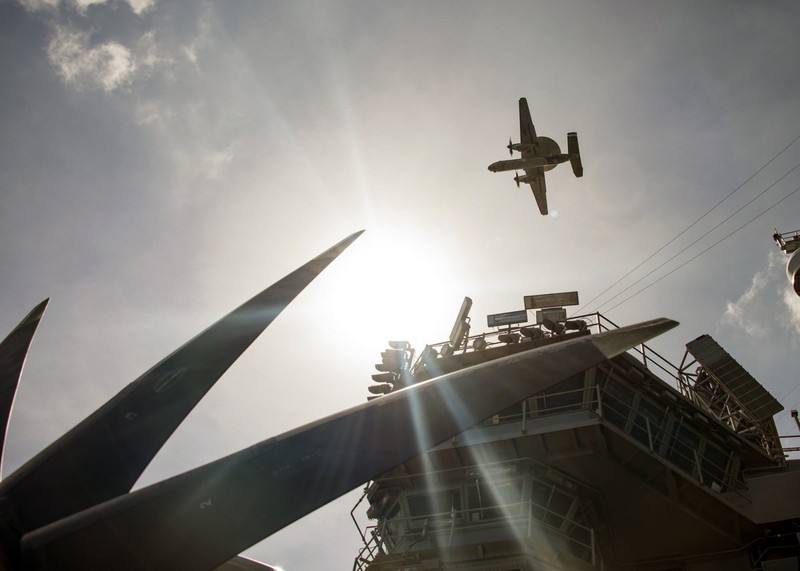 Chùm ảnh: Hải quân Mỹ phô trương sức mạnh quân sự trên Biển Đông - ảnh 8