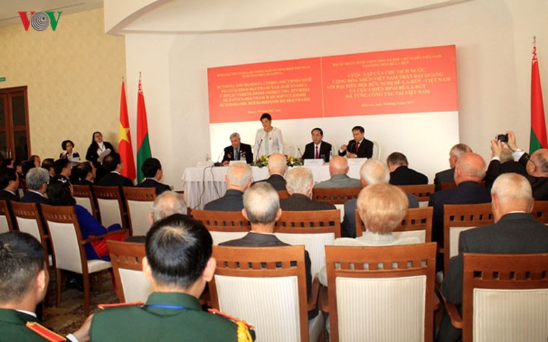 Hình ảnh: Chủ tịch nước Trần Đại Quang thăm chính thức Belarus - ảnh 8