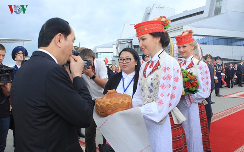 Hình ảnh: Chủ tịch nước Trần Đại Quang thăm chính thức Belarus - ảnh 5