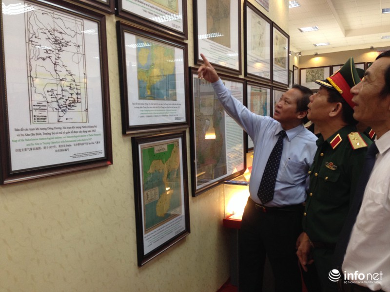 Bắc Ninh: Khai mạc triển lãm tư liệu “Trường Sa, Hoàng Sa của Việt Nam” - ảnh 6