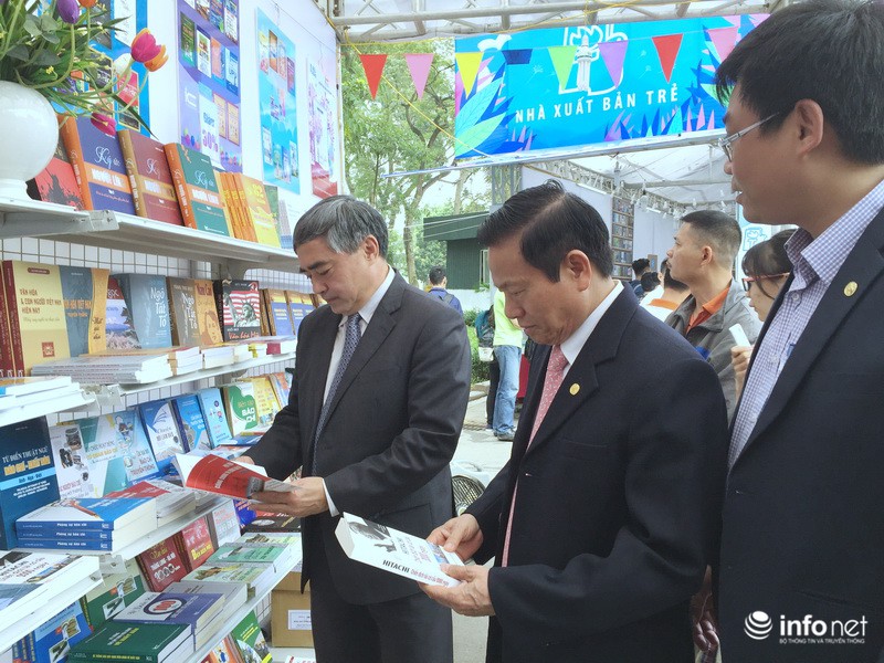 Khai mạc Ngày Sách Việt Nam lần thứ 4 trên toàn quốc - ảnh 3