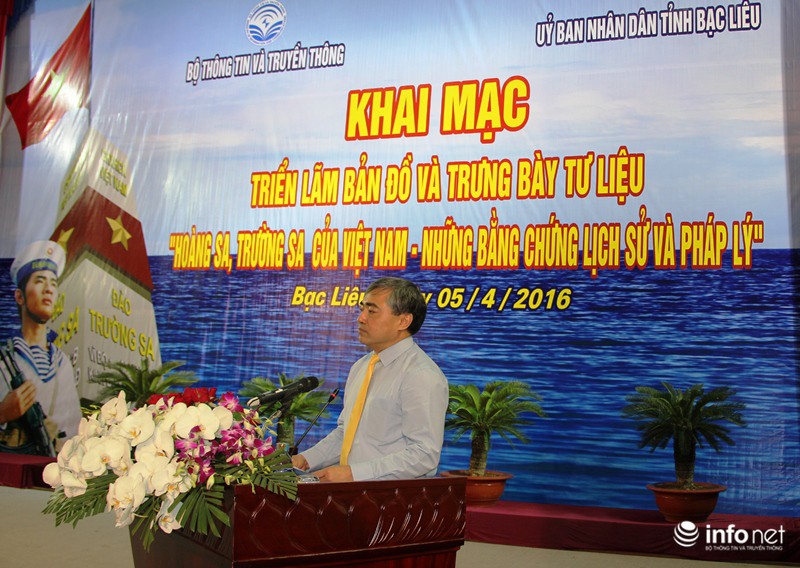 Bản đồ và tư liệu về Hoàng Sa, Trường Sa đến với người dân tỉnh Bạc Liêu - ảnh 1