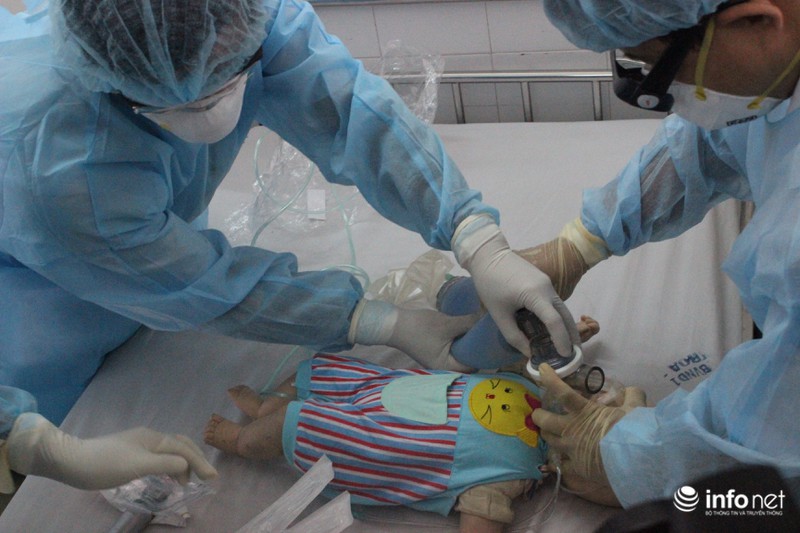 Tình huống khẩn cấp tại Bệnh viện Nhi đồng 1 khi có bệnh nhân MERS - CoV - ảnh 5