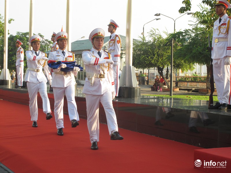 Lễ thượng cờ ASEAN tại TP.Hồ Chí Minh - ảnh 3