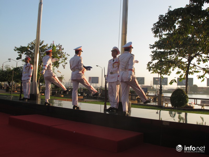 Lễ thượng cờ ASEAN tại TP.Hồ Chí Minh - ảnh 4