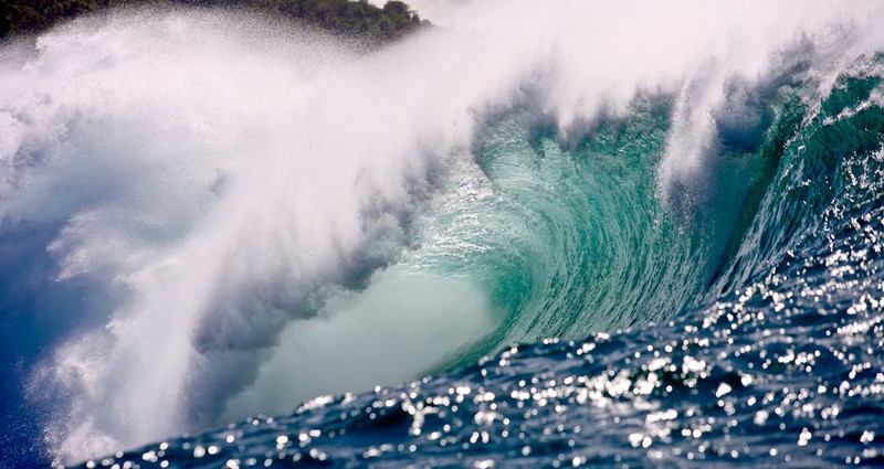 Hình ảnh tuyệt đẹp về những con sóng biển
