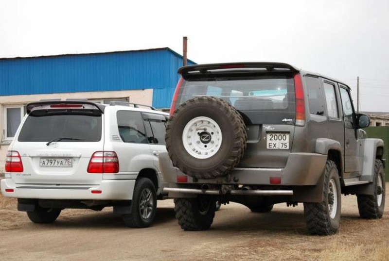 Mega Cruiser Russia – bản độ đầy cảm hứng từ xe quân sự GAZ-66 - ảnh 3