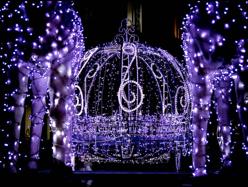 20 thành phố trang hoàng mừng năm mới đẹp như trong cổ tích - ảnh 15