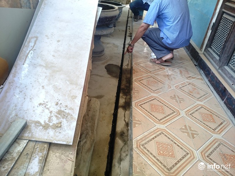 TP Huế: Hàng chục nhà dân chờ sập vì thi công dự án môi trường nước - ảnh 6