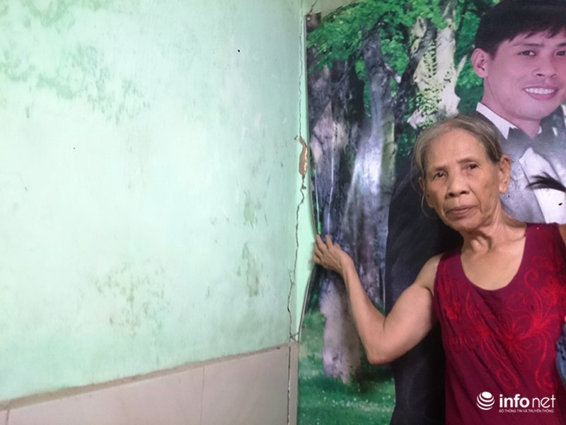 TP Huế: Hàng chục nhà dân chờ sập vì thi công dự án môi trường nước - ảnh 10