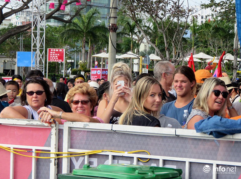 Đà Nẵng tưng bừng đón cuộc đua thuyền buồm Clipper Round The World - ảnh 7