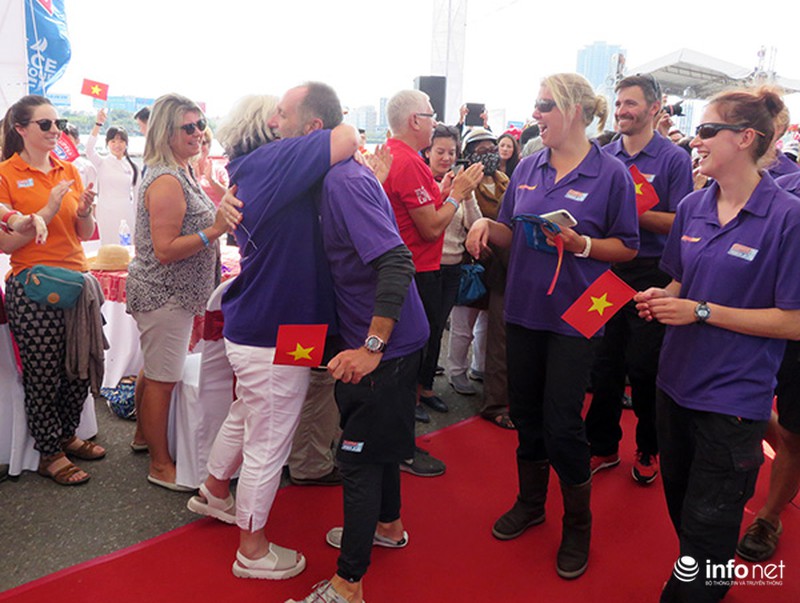 Đà Nẵng tưng bừng đón cuộc đua thuyền buồm Clipper Round The World - ảnh 20