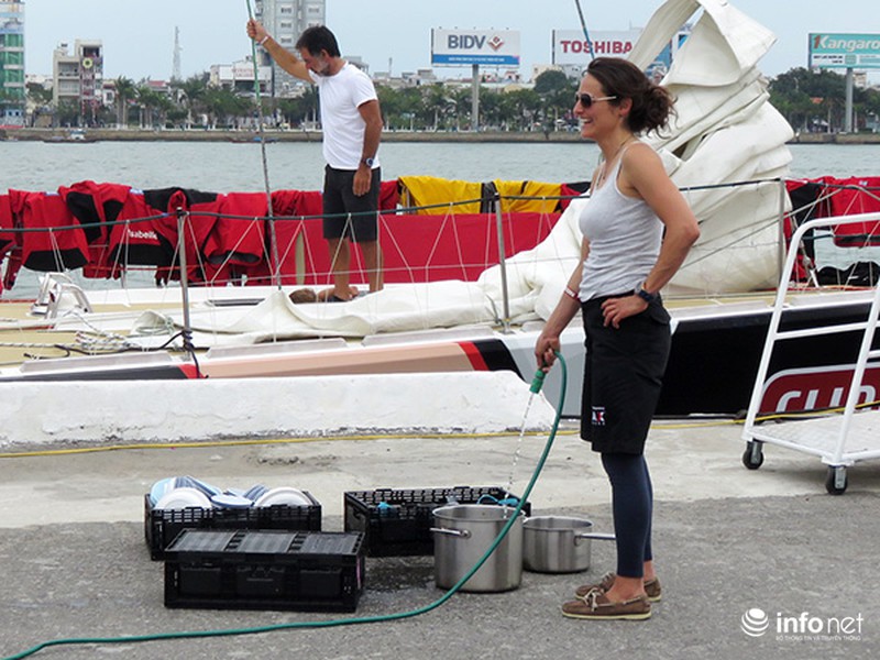 Các nữ thủy thủ thuyền buồm Clipper làm gì trên bến cảng Sông Hàn? - ảnh 13