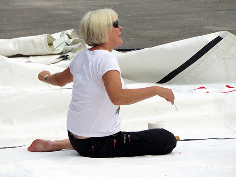 Các nữ thủy thủ thuyền buồm Clipper làm gì trên bến cảng Sông Hàn? - ảnh 16