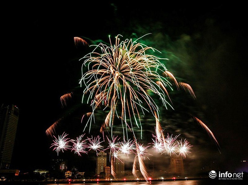 Đội Ermes Martarello (Ý) vô địch pháo hoa quốc tế Đà Nẵng 2017 - ảnh 3